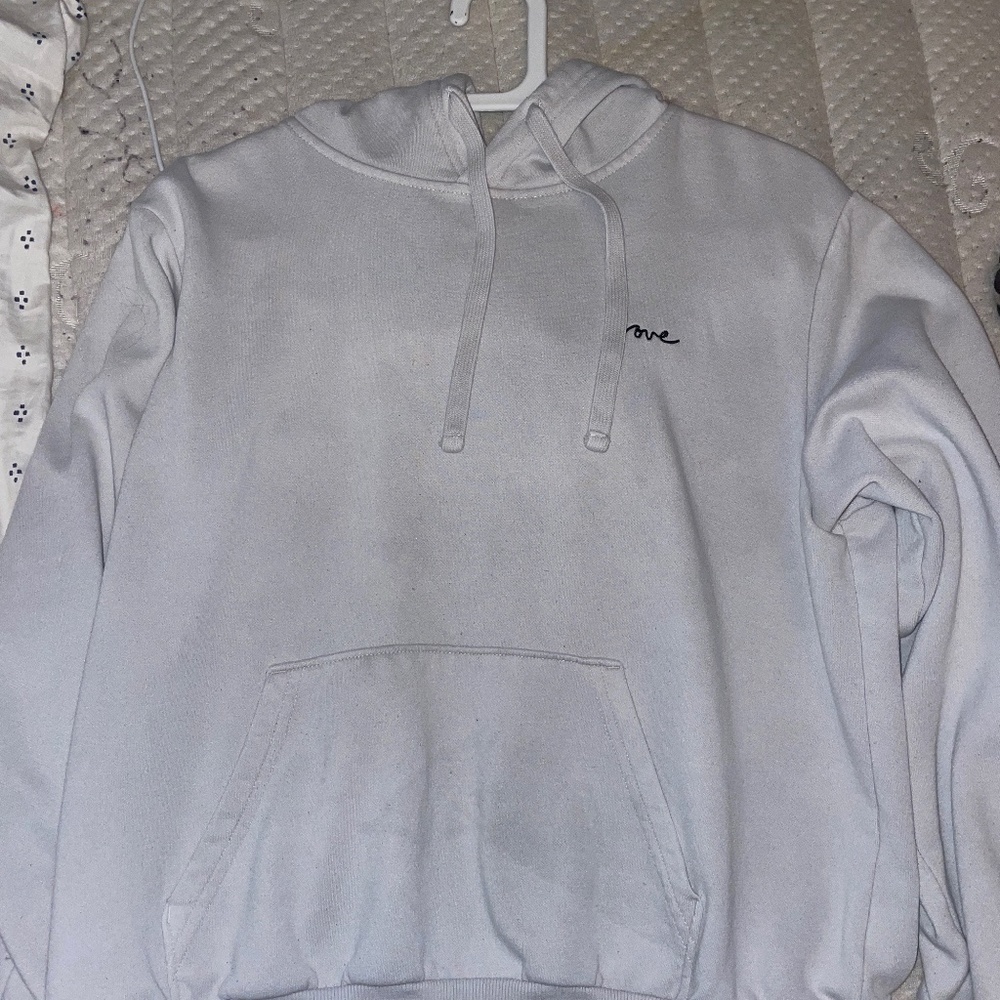 White hoodie